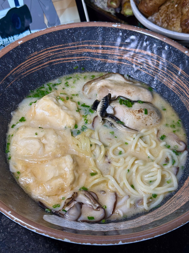 🇲🇴澳門驚喜發現！邊看動漫邊吃日料也太爽了吧！🍣