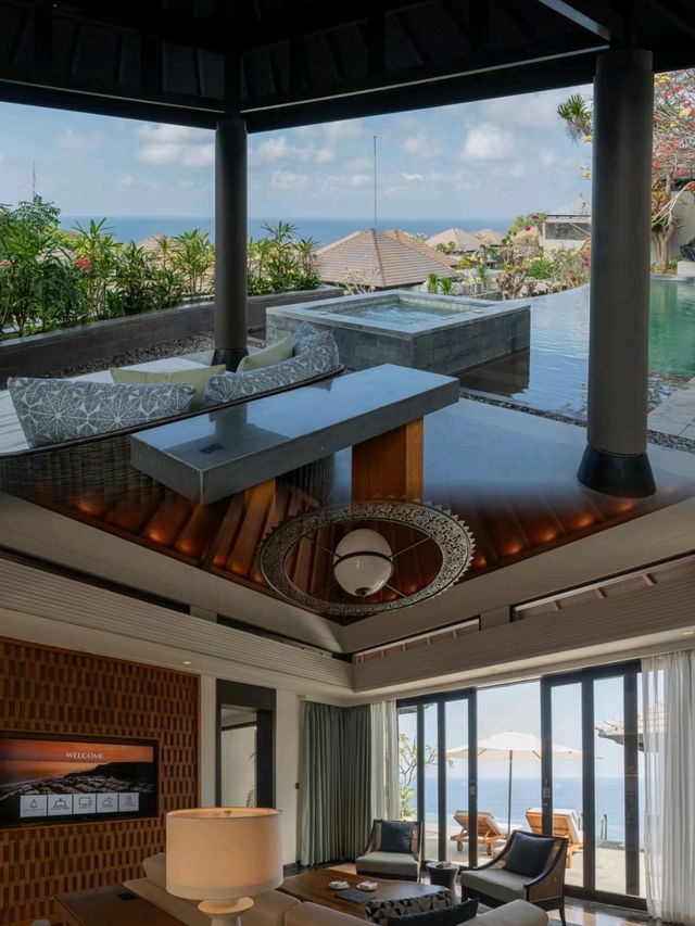 Umana Hotel in Uluwatu is so Fascinating😍❤️