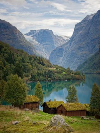 Norway | Reverse Travel Guide to Norway