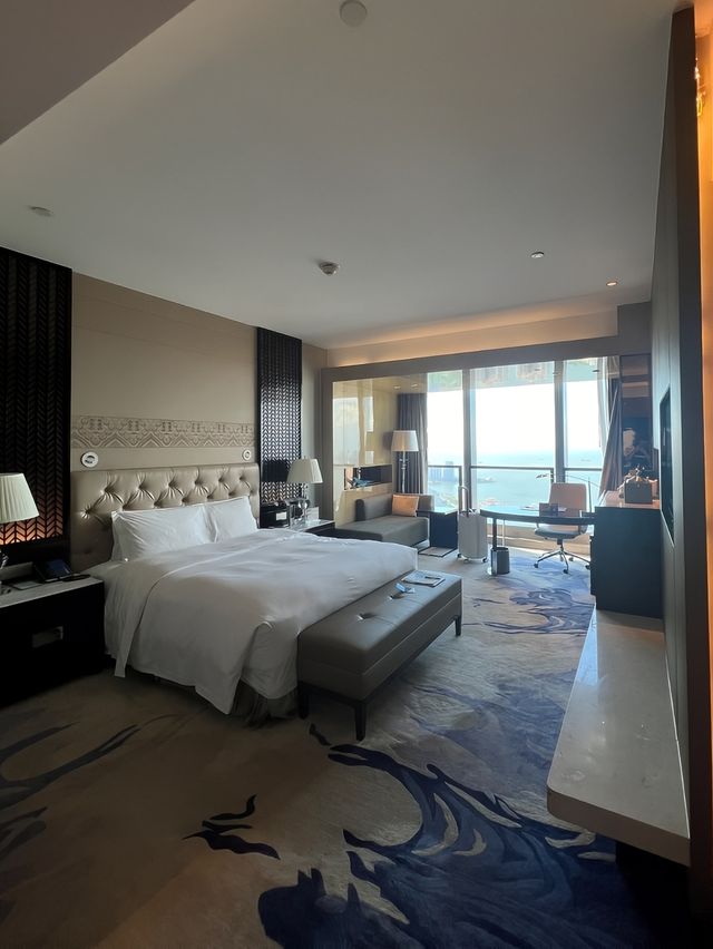 海口希爾頓酒店    中心位置去邊度都方便