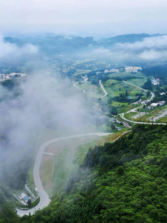 不是大理！就在四川！被嚴重低估的避暑秘境在四川發現了一個小眾