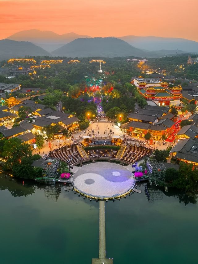 迄今為止，江浙滬最好玩的仙俠世界出現了