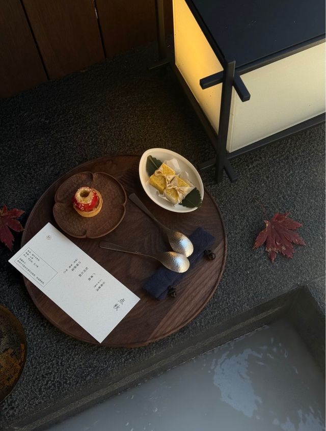 約上了傳說中很難約的私湯！