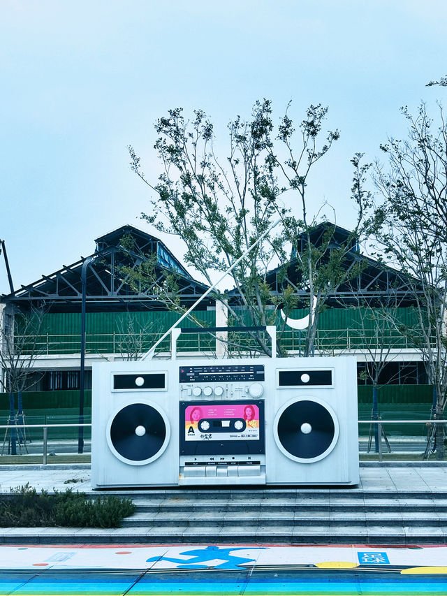 江城漫步，長江如畫 自然與人文的江景協奏曲