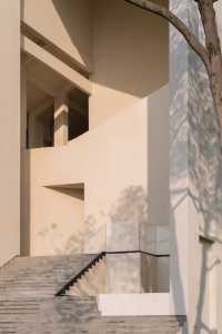 凱州山谷裡的白色音符!德陽中央音樂谷小眾出片指南 必須打卡理由: 成都1h直達!混凝土