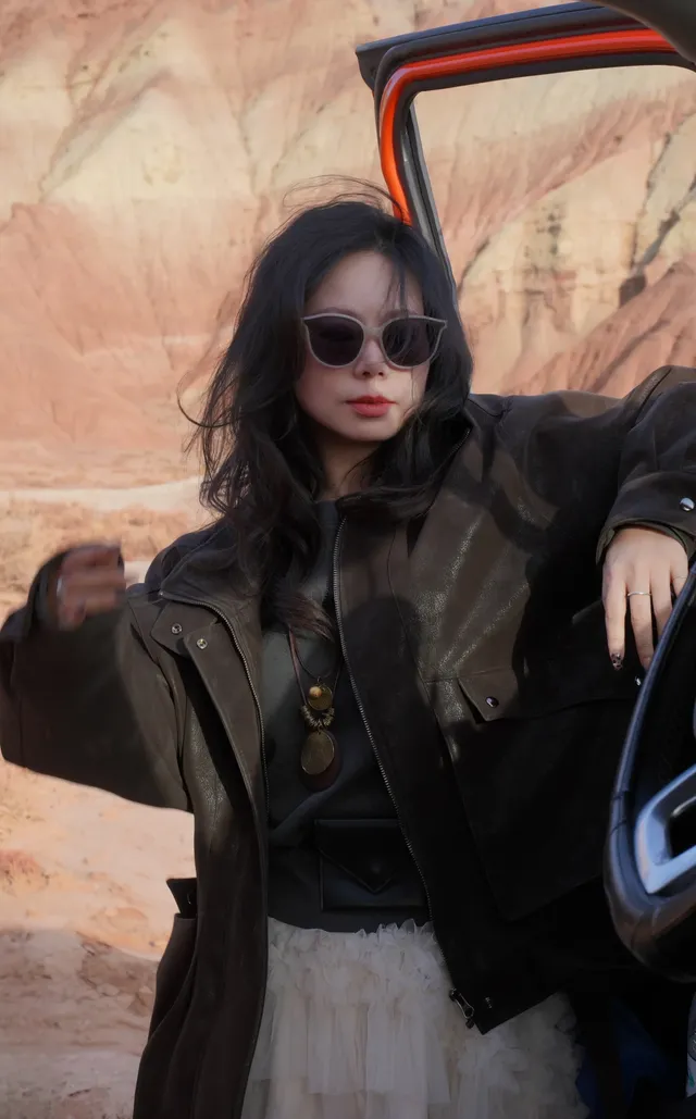 大美新疆之闖入溫宿大峽谷紅色世界