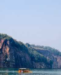 郴州翠江|在丹霞秘境裡划竹筏才是正經事