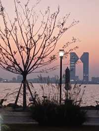 魔都落日秘境滴水湖懸日最佳打卡機位大公開!