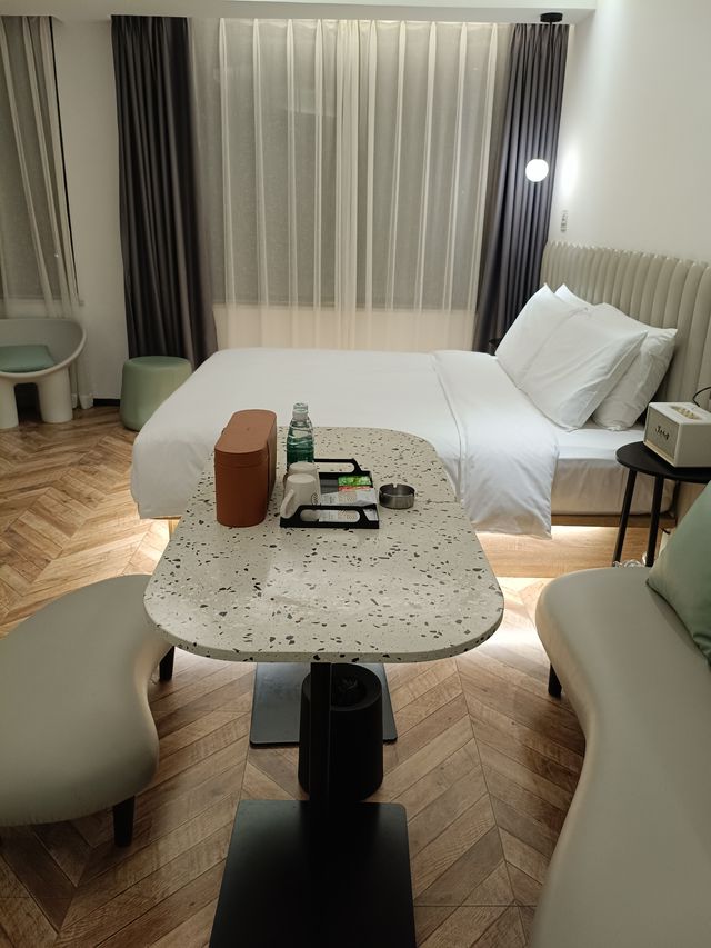 翠湖邊最佳歇腳處 翠湖邊最佳歇腳處