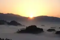 大自然的鬼斧神工和日出雲海