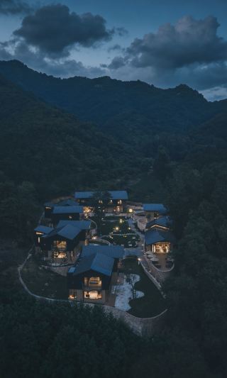 Beijing Surroundings | Valley Hot Spring Cabins, a Hidden Cool Forest
