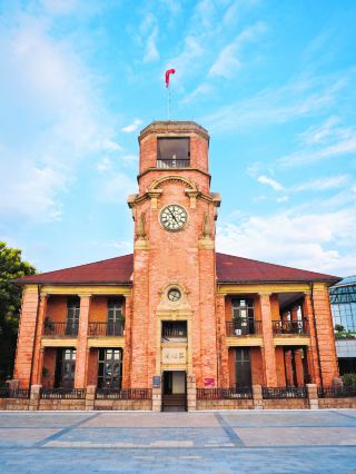 Wuhu Old Customs House｜Century-old Red Brick Clock Tower by the Yangtze River