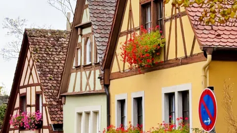 Bringing old walls to life | The most captivating lifestyle aesthetics in European small towns — traveler post in Nuremberg