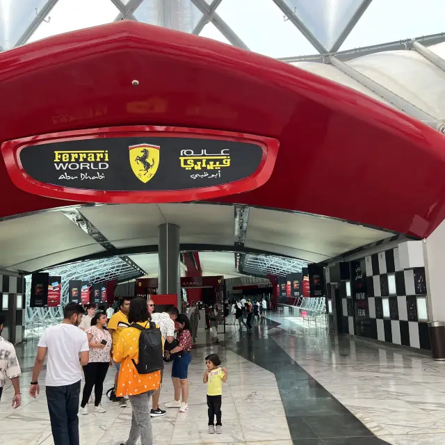 超豪超大既法拉利主題公園Ferrari World 🏎️