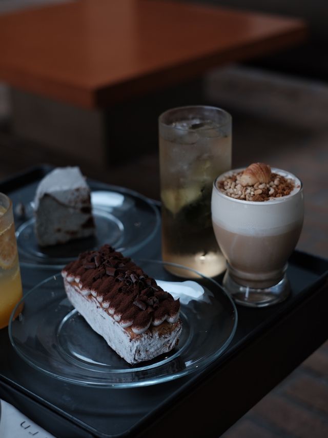 濟洲島orrrn cafe｜對住海景嘆甜品