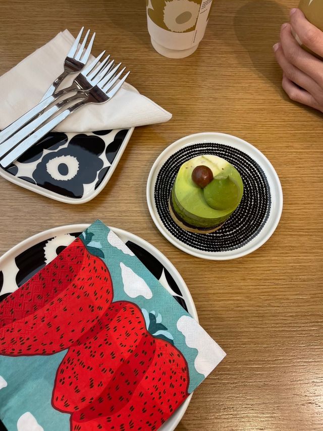 Marimekko Central Embassy 