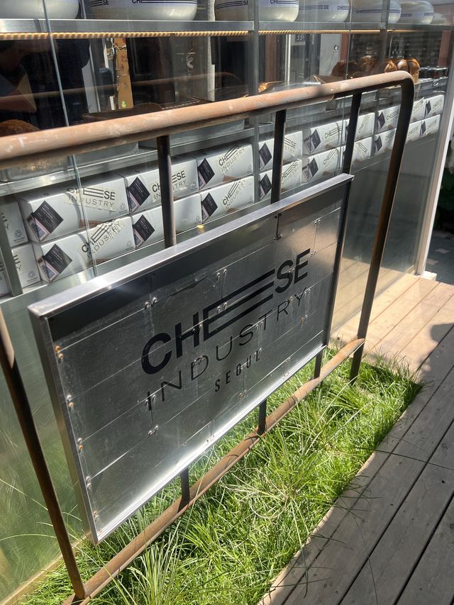 韓国/ソウル【益善洞】牧場をイメージした世界観がとってもかわいいカフェ🐄🧀