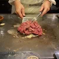 沖縄那覇でステーキ！「キャプテンズイン東町店」パフォーマンス見ながら最後まで楽しめる店