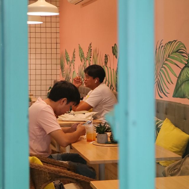 𝗦𝘂𝗺𝗺𝗲𝗿 𝘀𝘁𝗮𝘆 สัตหีบ 🏖️🥤