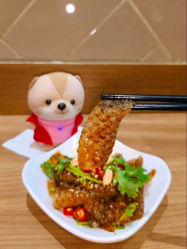 在香港荃灣！有海景吃譚仔
