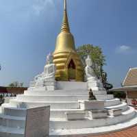 4 เรื่องที่ควรทำเมื่อมาวัดเขากบ นครสวรรค์ 