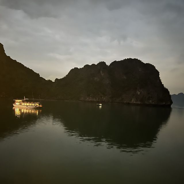 One Night in Halong Bay/ LanHa Bay 🌊🌊