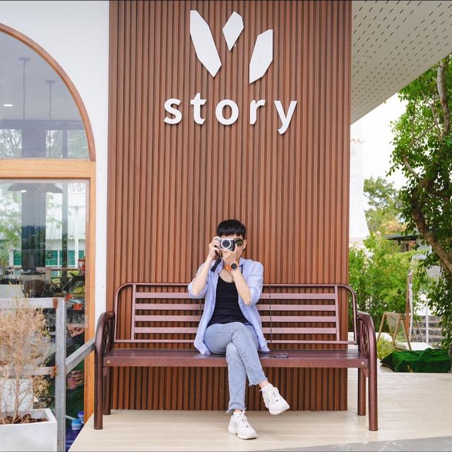 W STORY คาเฟ่สไตล์มินิมอลขาวคลีนโซคิ้วท์
