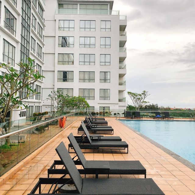 馬來西亞🇲🇾沙巴👙🩱白天🈚️邊際海景📍 Kota Kinabalu Marriott Hotel