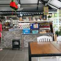 อีสานข้างคลอง ร้านอาหารอีสานรสเด็ด
