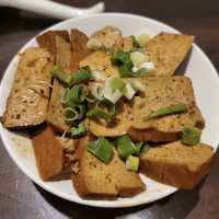 台灣｜台北 濃郁雞湯底牛肉麵！