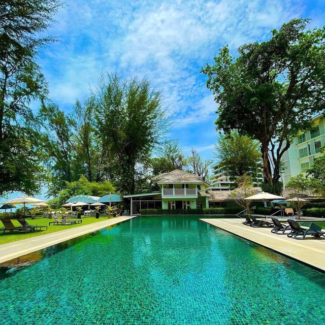 Lone Pine Hotel