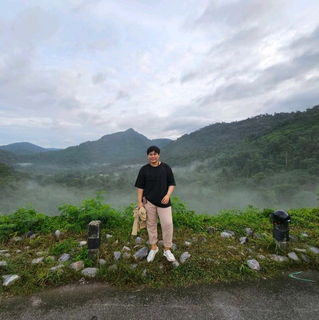 จุดชมวิวและถ่ายรูปเขื่อนขุนด่านปราการชล