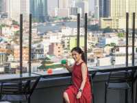 Gen Z Bar & Bistro รูฟท้อปวิวเยาวราช