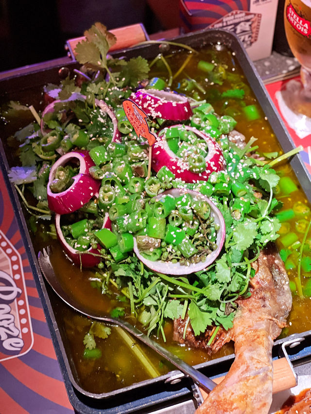 荃灣主題炭火燒烤烤魚 