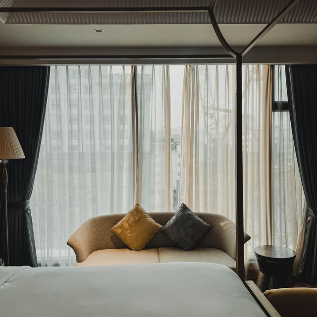 THIS IS HOW I GOT A FREE HOTEL STAY! 