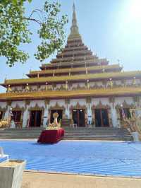 ทำบุญมาฆบูชา ไหว้พระมหาธาตุแก่นนคร