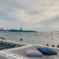 Pattaya Sea View Hotel ที่พักสุดชิล ริมหาดพัทยา