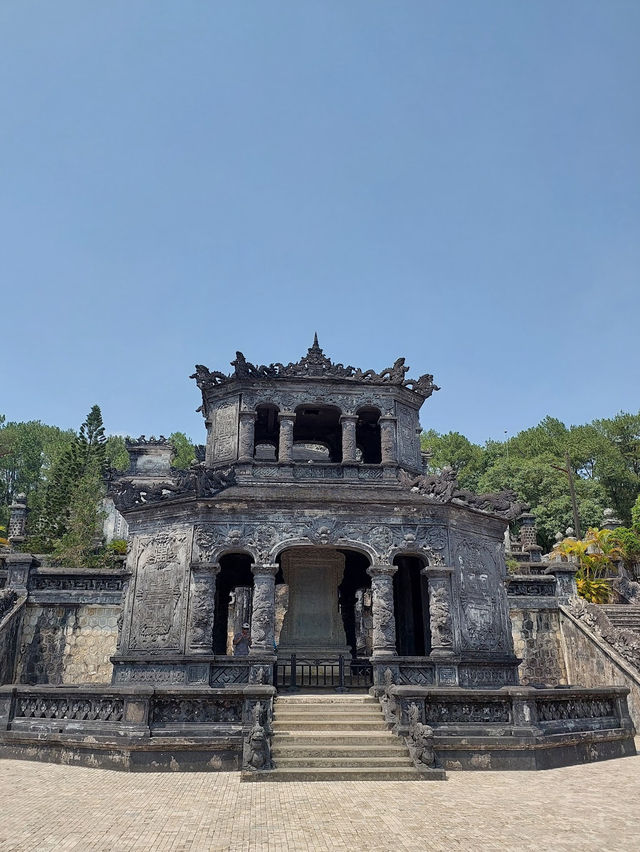 Mausoleum of Emperor Khai Dinh Lăng 