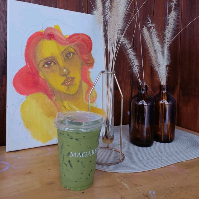 Magaret choose café at Buriram 