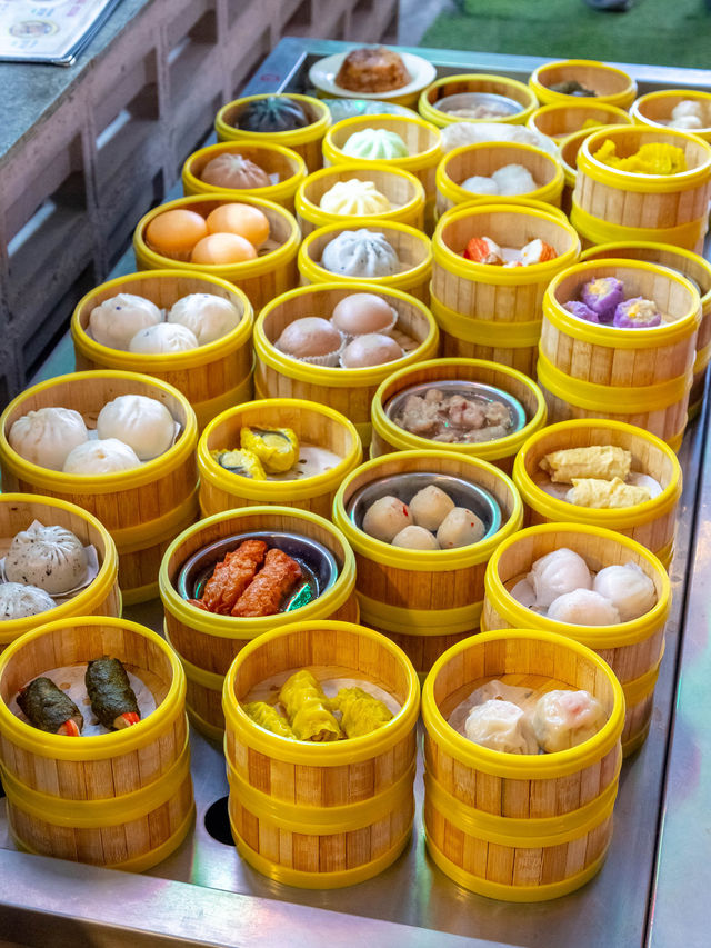 Steamy Mornings: Dim Sum Delights at Jamboree Garden