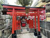 兵庫県尼崎市。大きな鳥居と遊具があります『尼崎えびす神社』