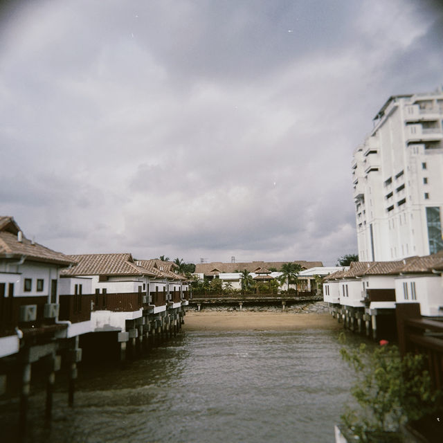Elegant Kampong Charm: A View from Grand Lexis Hotel