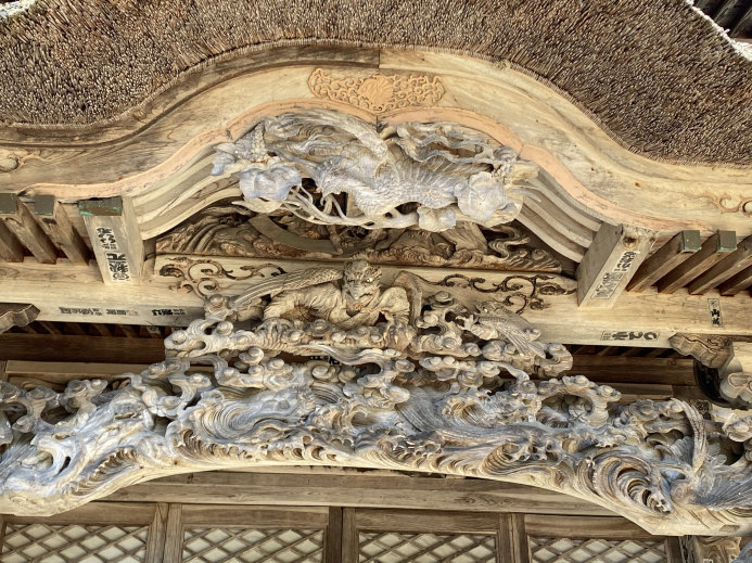 赤城山 西福寺】越後のミケランジェロ 石川雲蝶の彫刻が美しい | Trip