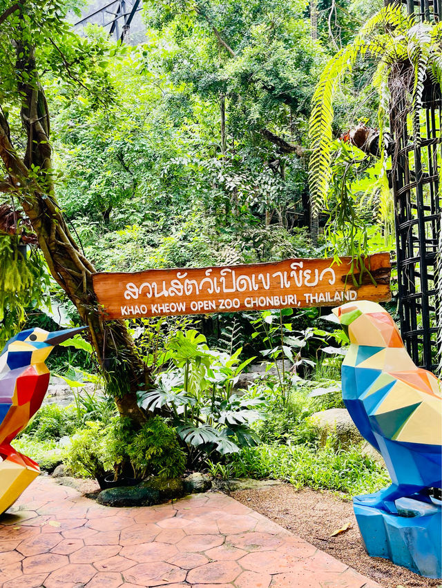 พาเด็กๆมาใกล้ชิดธรรมชาติกันที่สวนสัตว์เปิดเขาเขียว
