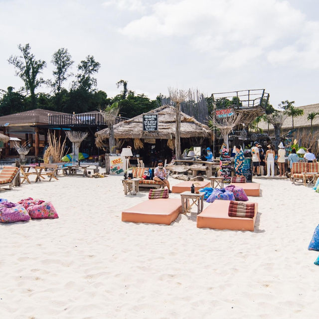 Zodiac See Sun Beach Bar เกาะหลีเป๊ะ