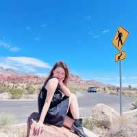 Las Vegas 🇺🇸 Beautiful rock formation at Red Rock Canyon! 