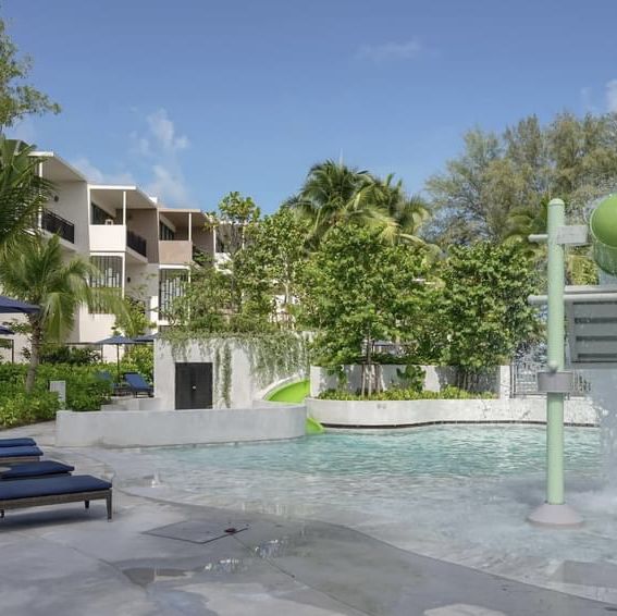 Le Meridien Phuket Mai Khao Beach Resort