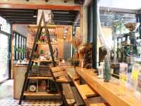 มาทานกาแฟที่ Casa and cafe De Nadi