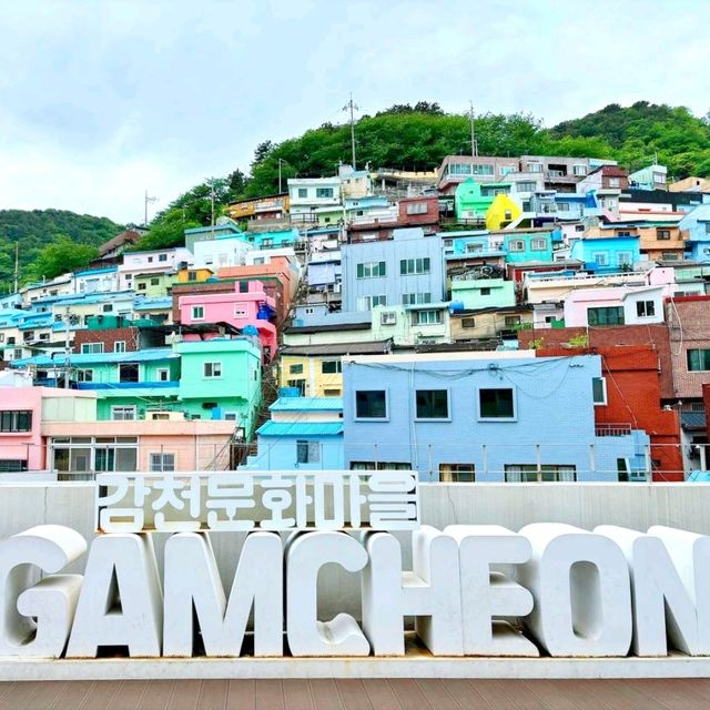 🇰🇷 Gamcheon Culture Village: From Refuge to Artistic Renaissance