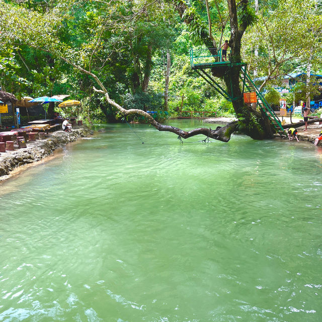 🔷 Discover the Mesmerizing Blue lagoons of Vang Vieng 🔷